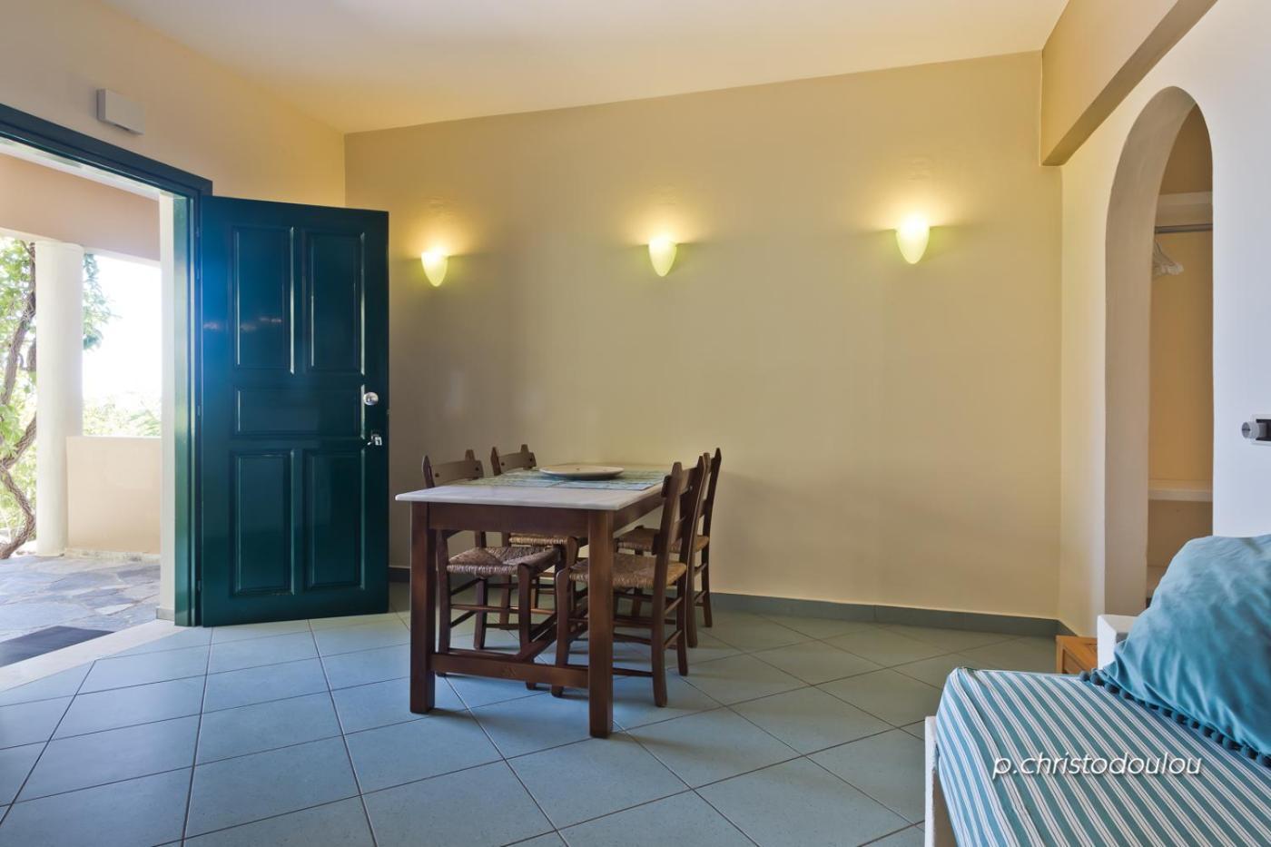 Rigo Apartments Kyra Panagia Exterior photo